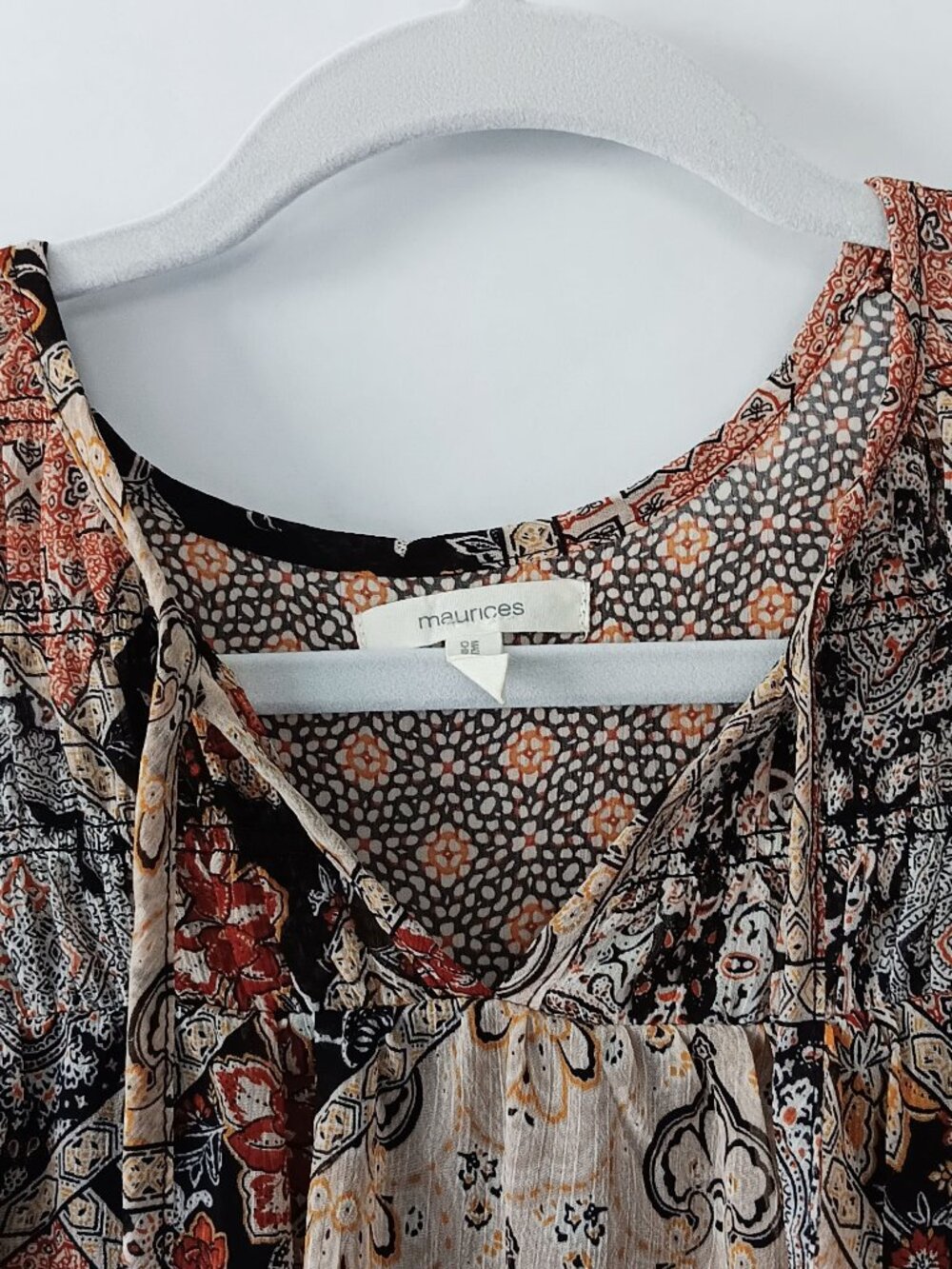 MAURICES Beige Patterned Peasant Blouse Size XS - Picture 2 of 11